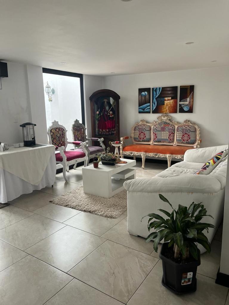 Hostal Entre Rios Cuenca Buitenkant foto