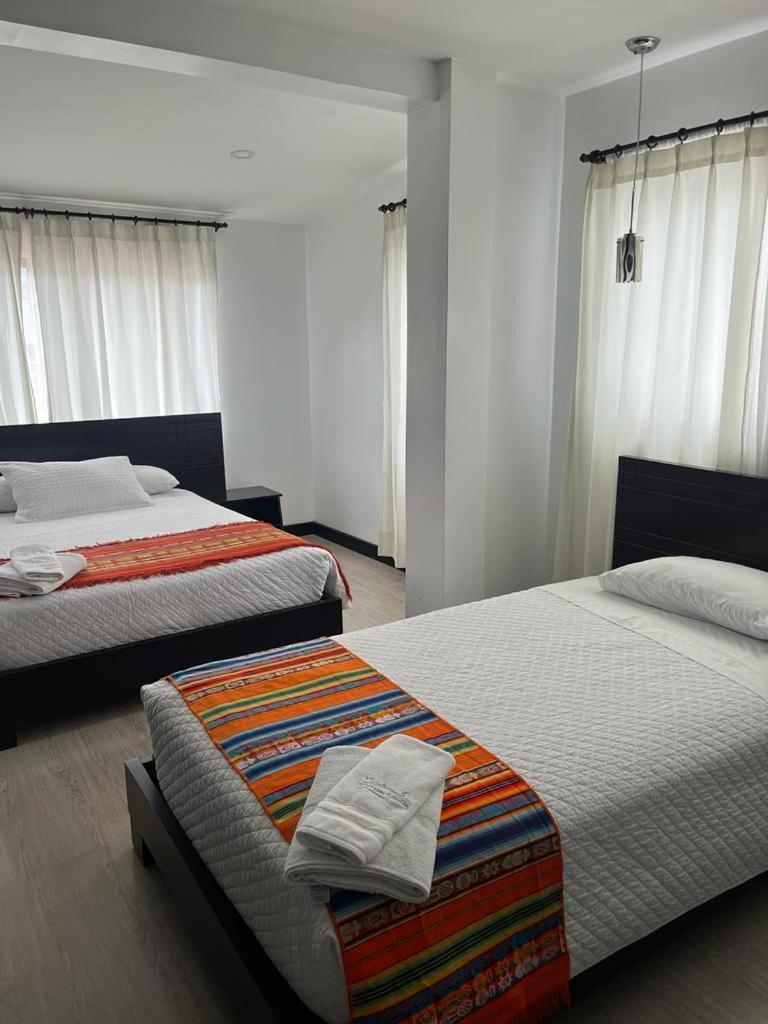 Hostal Entre Rios Cuenca Buitenkant foto